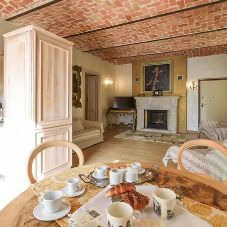 Apartment In Santo Stefano Belbo