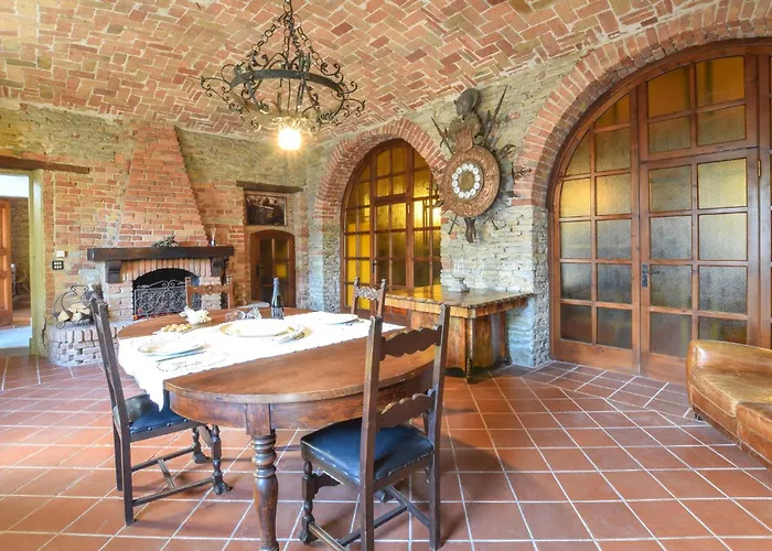 Appartement In Santo Stefano Belbo